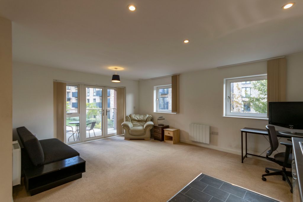 Property photo 2 of 7 Img_8236_1