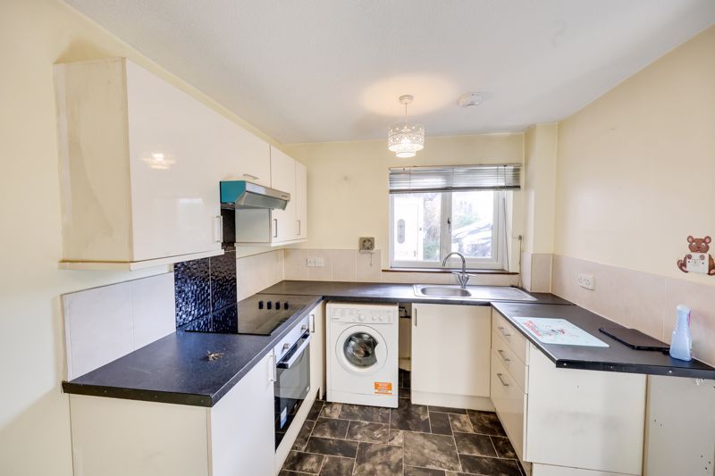 Property photo 3 of 11 Photo 2