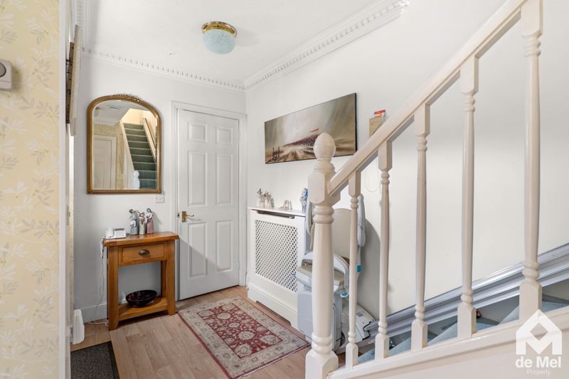 Property photo 2 of 13 Photo 11