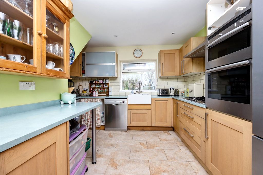Property photo 2 of 15 Picture No. 02