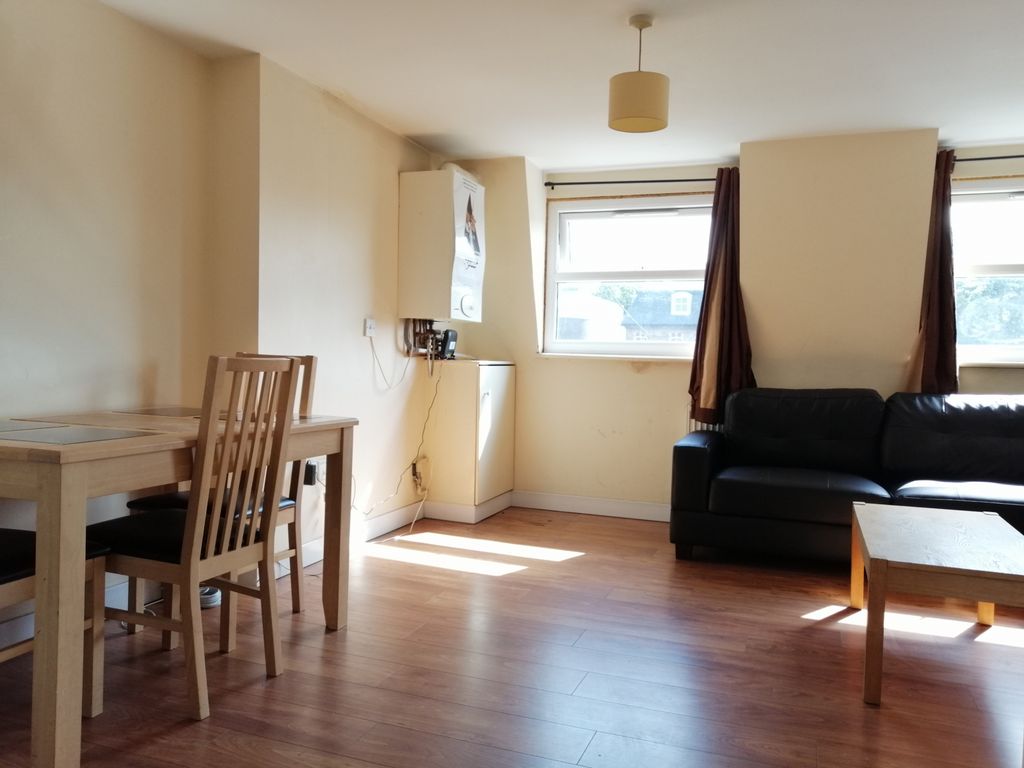 Property photo 2 of 9 Gallery