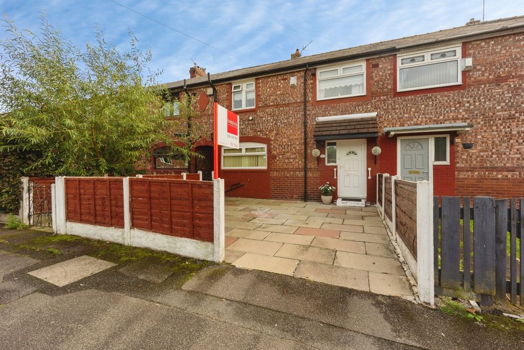 Property photo 1 of 29 Pbox-Img.Jpg