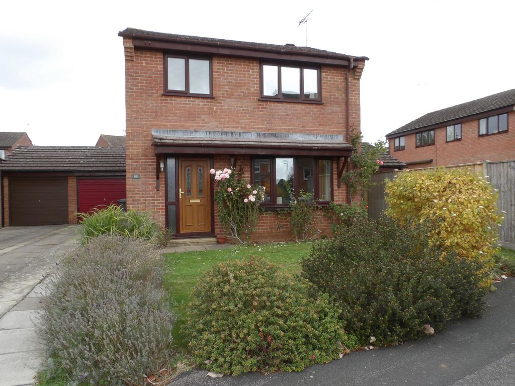 Property photo 1 of 17 Front