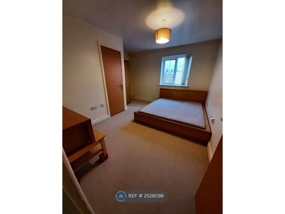 Property photo 2 of 5