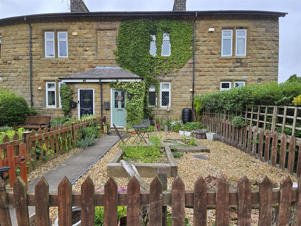 Property photo 1 of 21 1000055796.Jpg