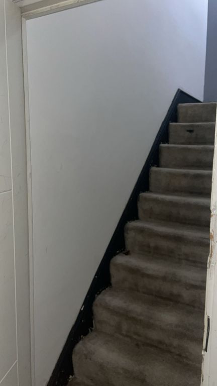 Property photo 2 of 31