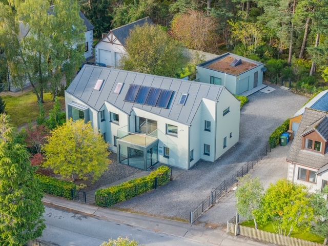 Property photo 1 of 35