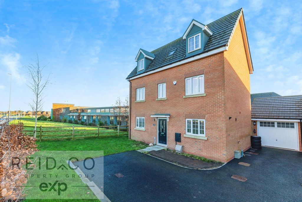 Property photo 1 of 16