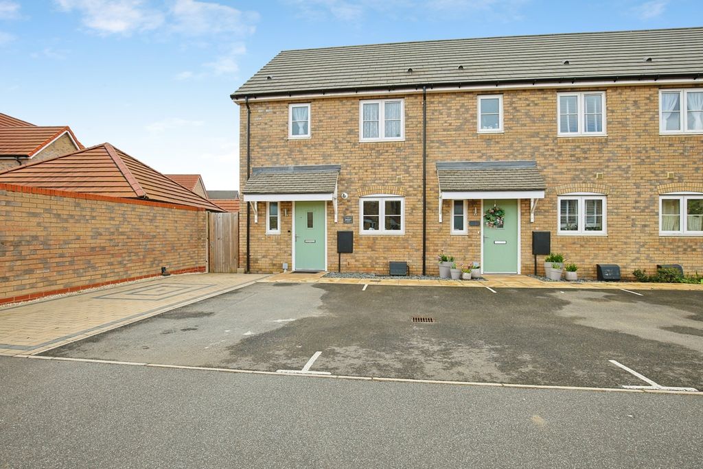Property photo 1 of 16 Pbox-Img.Jpg