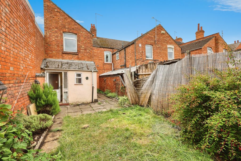 Property photo 2 of 15