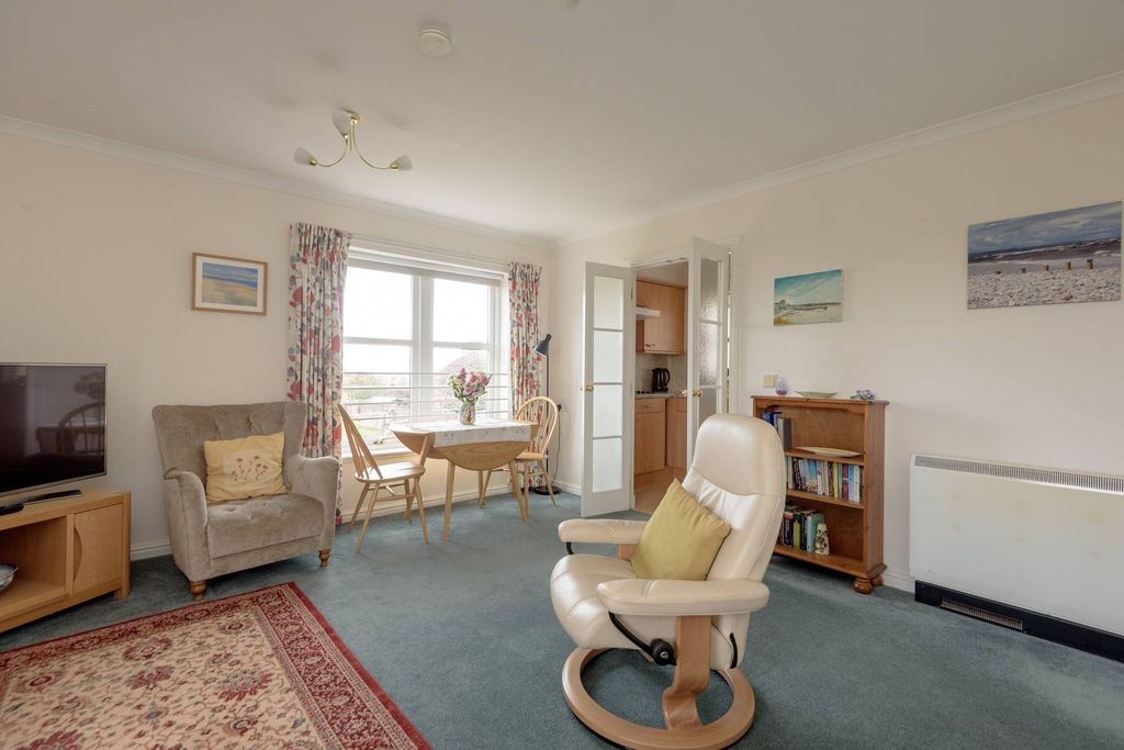 Property photo 3 of 18 Property Image 3