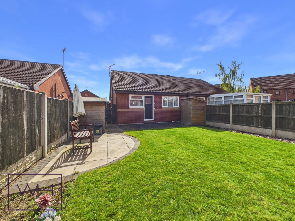 Property photo 2 of 20 Cam04980G0-Pr0138-Still005