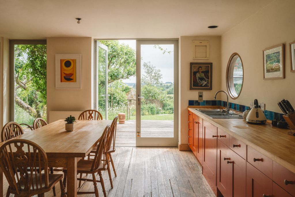 Property photo 3 of 37 350993 - Springhill_Highres-55.Jpg