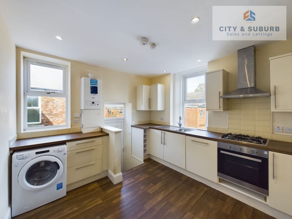 Property photo 1 of 9 Cam01351G0-Pr0116-Still006