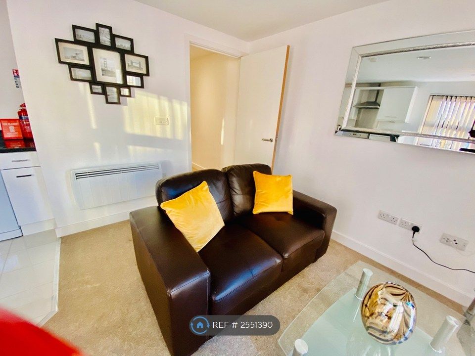 Property photo 3 of 35