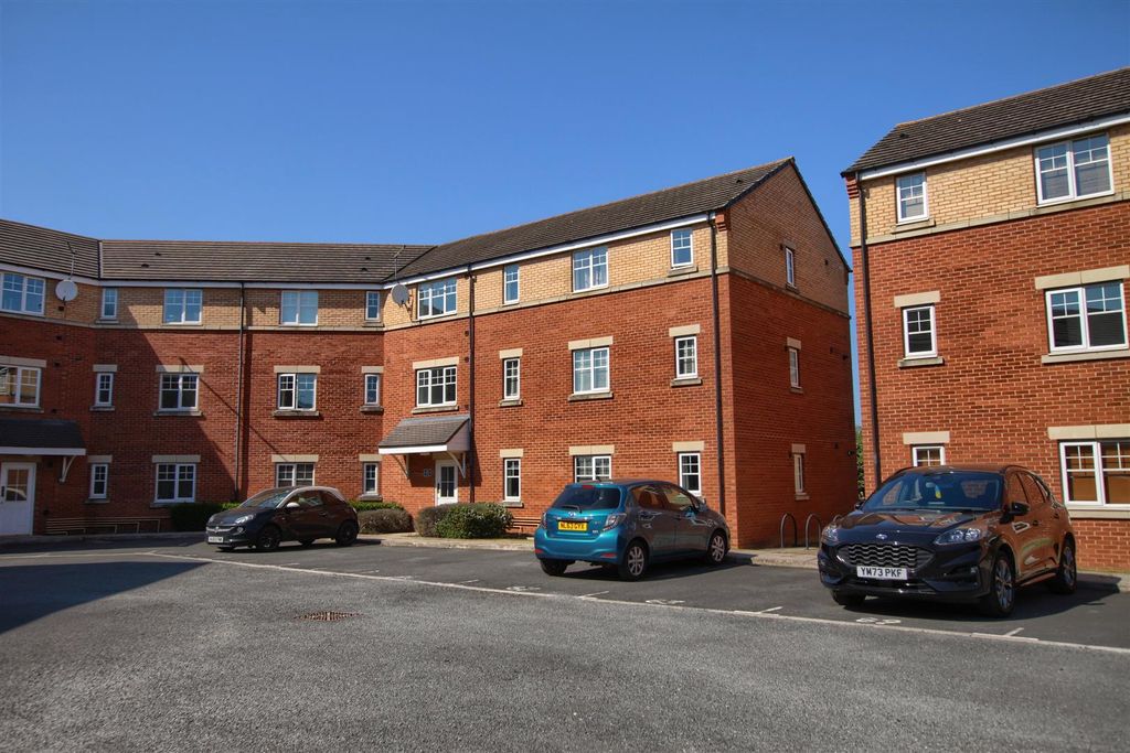 Property photo 2 of 8 Rb2.Jpg