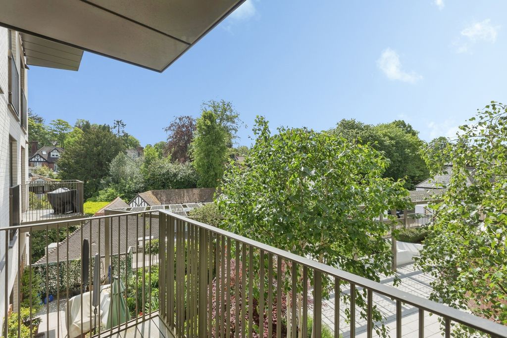 Property photo 3 of 19 Pbox-Img.Jpg