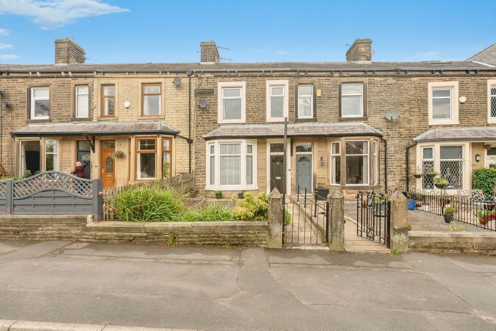 Property photo 1 of 17 Photo