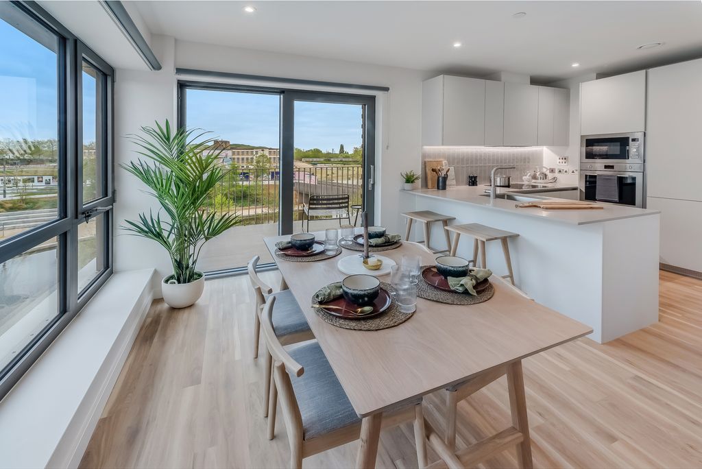 Property photo 2 of 13