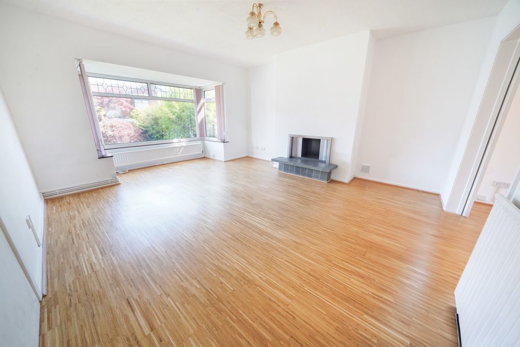 Property photo 3 of 21 Dsc03276