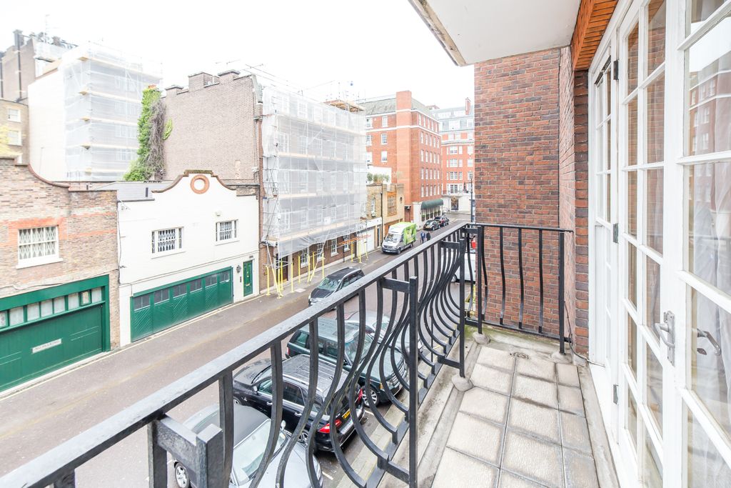 Property photo 3 of 18