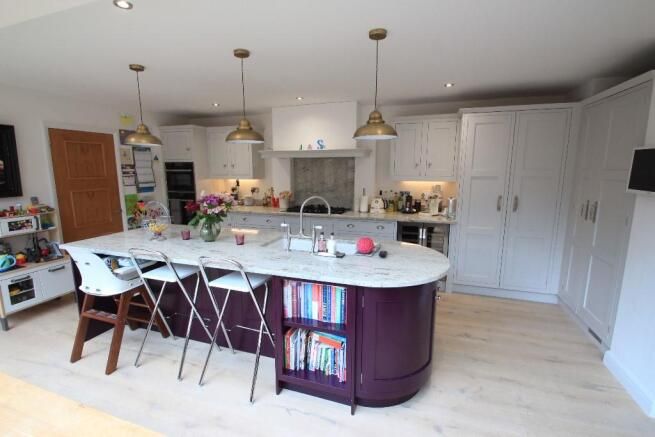 Property photo 3 of 16 Kitchen