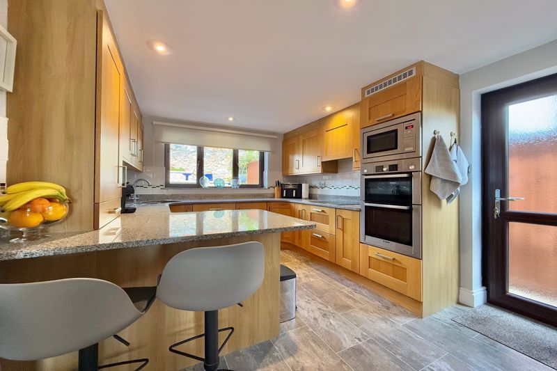 Property photo 2 of 38 Re-Styled Kitchen/Breakfast