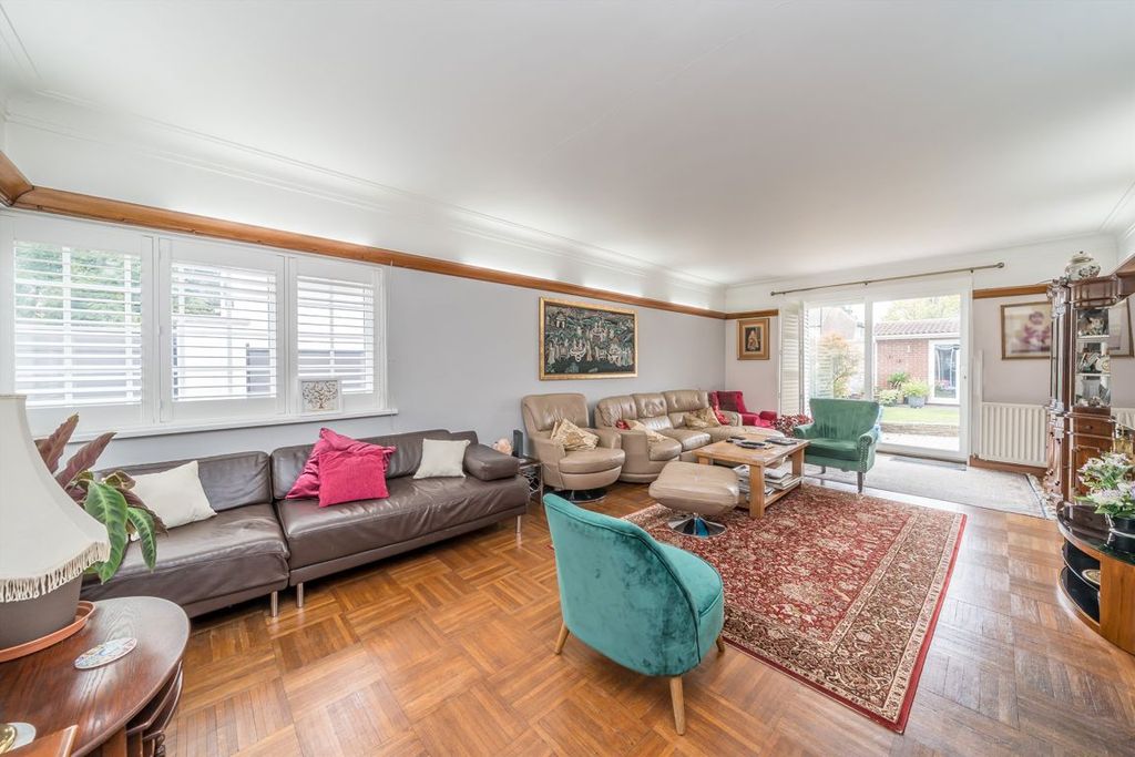 Property photo 2 of 7