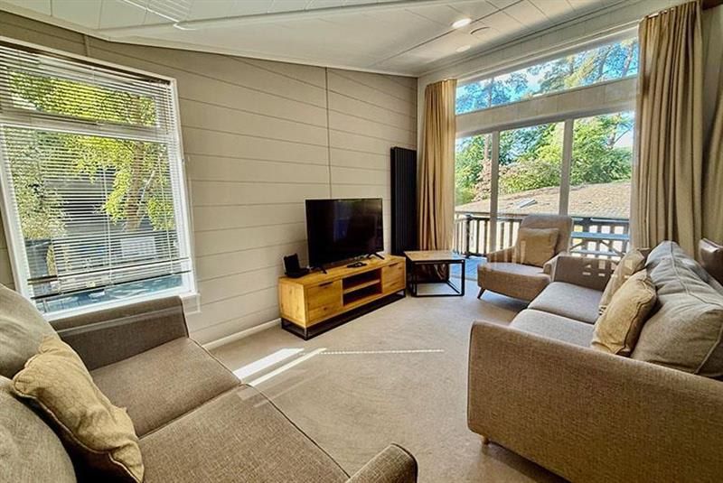 Property photo 1 of 9 006040 0 20260215 00.Jpeg