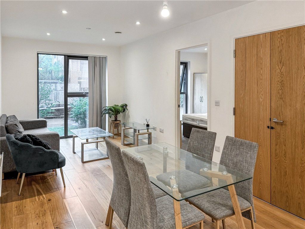 Property photo 1 of 17 Picture No. 26