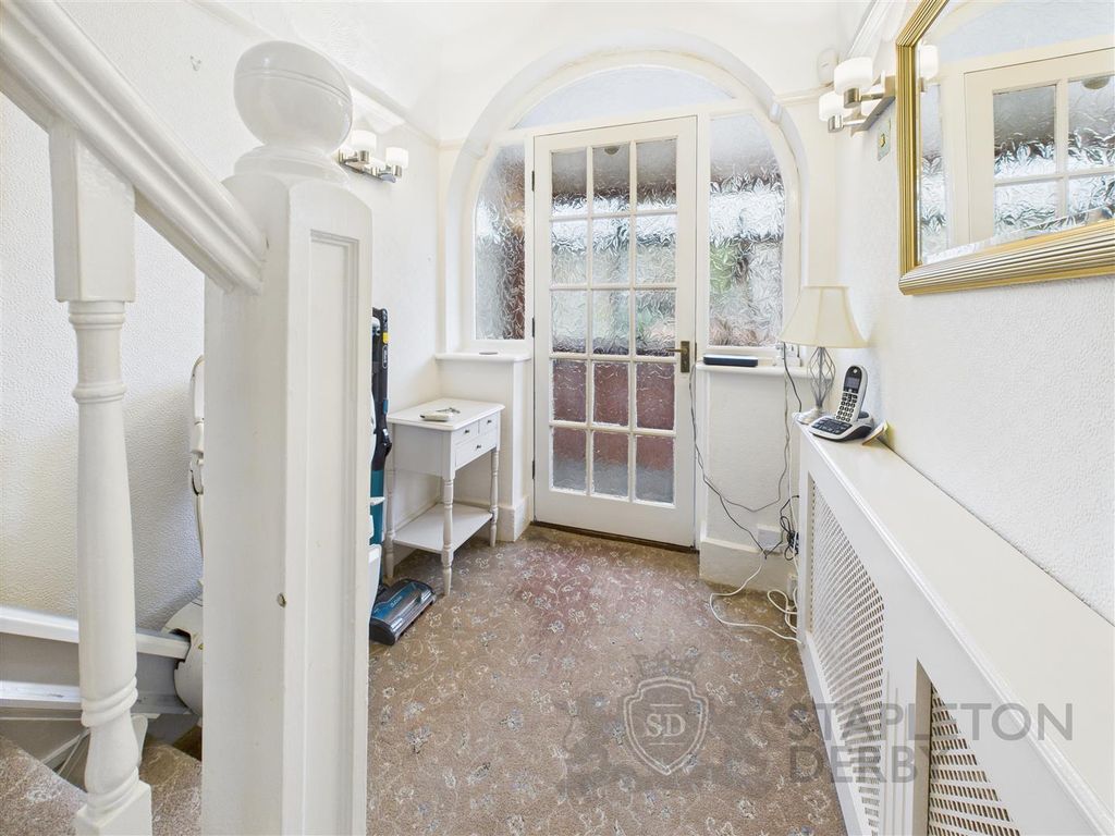 Property photo 2 of 15 Cam04709G0-Pr0220-Still007.Jpg