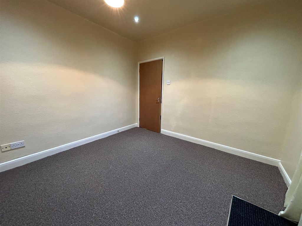 Property photo 3 of 13 Img_9301.Jpg