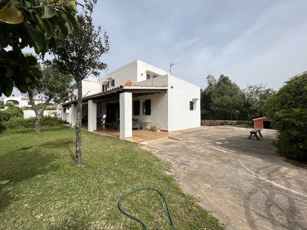 Property photo 1 of 25