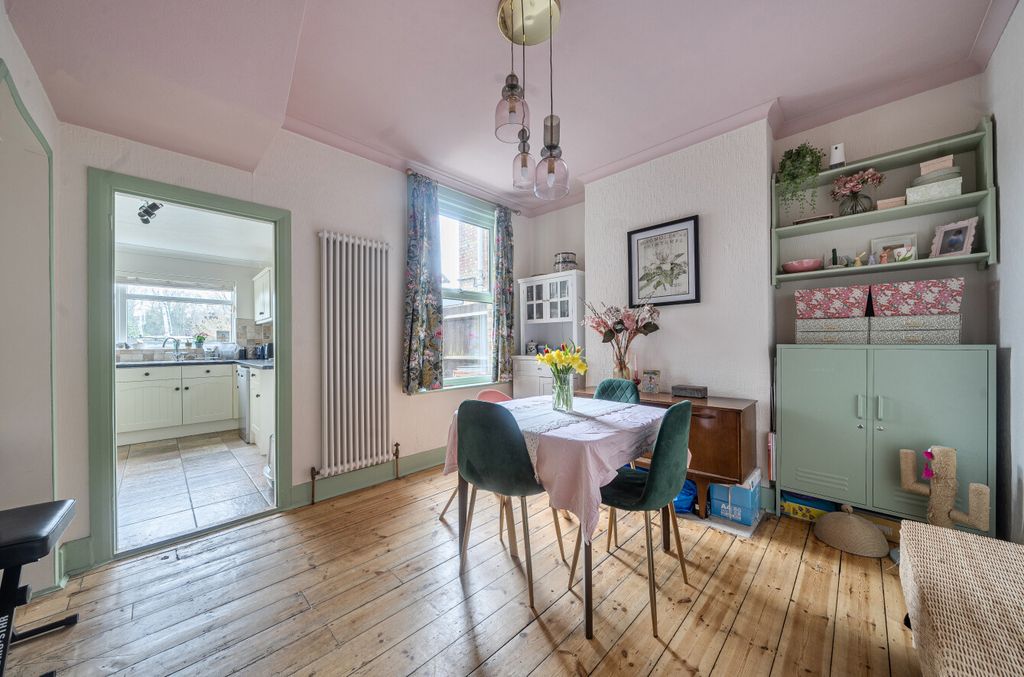 Property photo 3 of 27 1405430-9-6980Bf9...