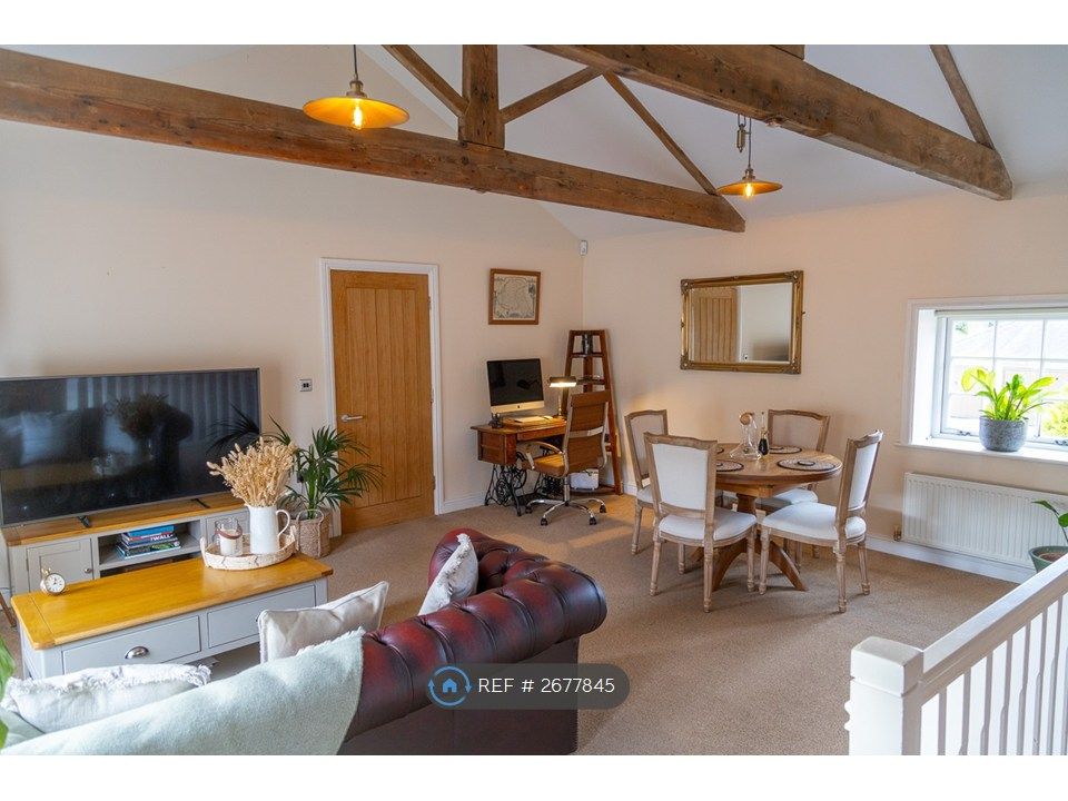 Property photo 1 of 21 Living Area