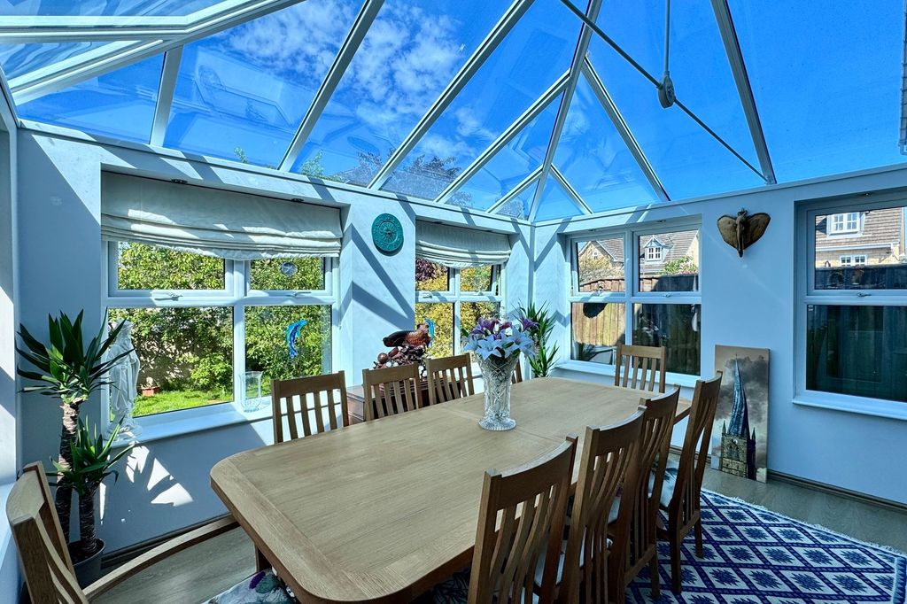 Additional image 8 of 5 bed detached house for saleMayflower Close, Glossop SK13