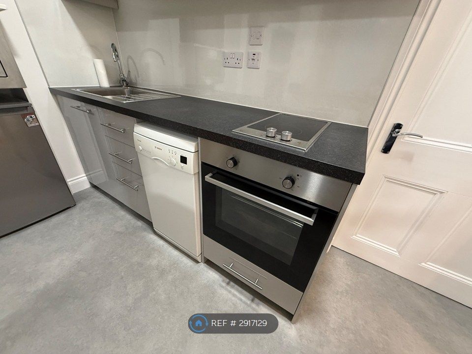 Property photo 2 of 23 Kitchen