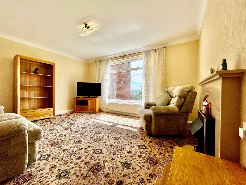 Property photo 2 of 26 Photo-2025-05-14-14-05-04.Jpg