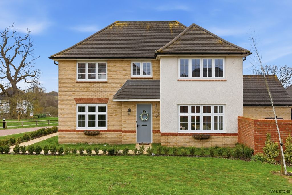 Property photo 1 of 31 4980870