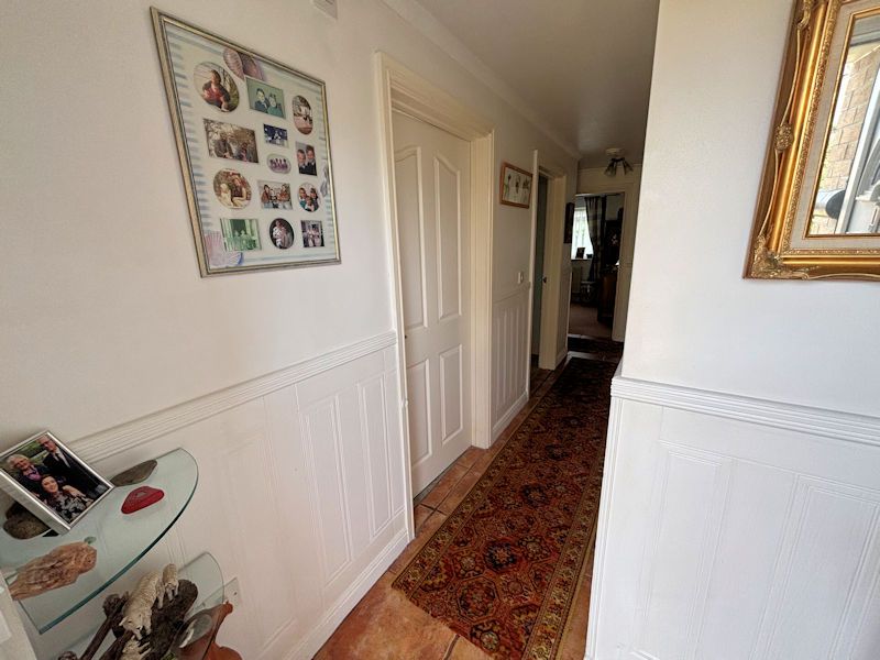 Property photo 2 of 30