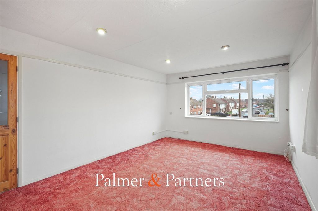 Property photo 3 of 9 Picture No. 13