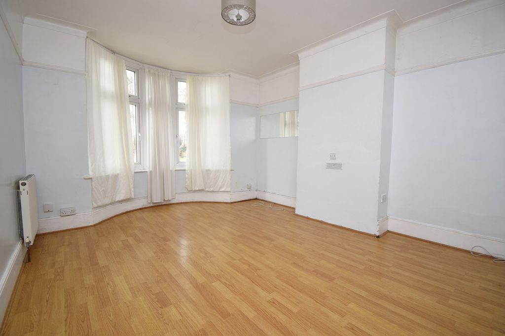 Property photo 3 of 20 Not Specified