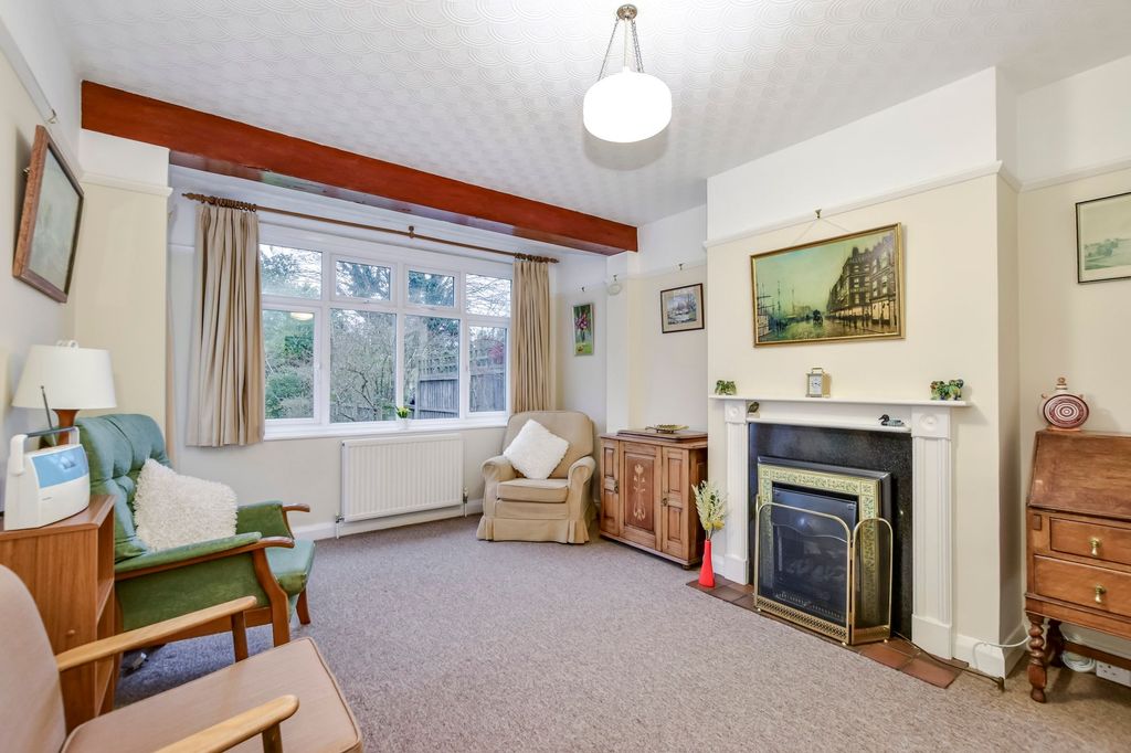 Property photo 3 of 21