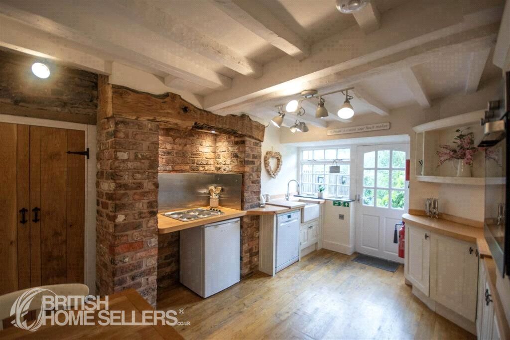 Property photo 3 of 25 Picture No. 70