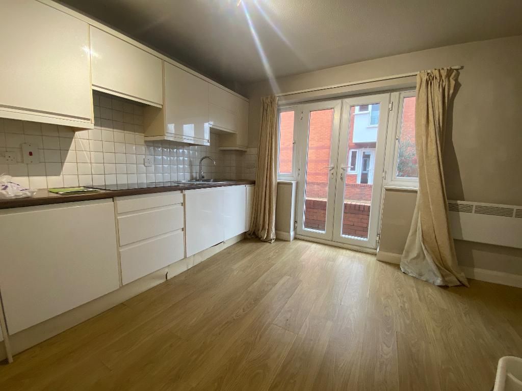 Property photo 3 of 7 Photo 3