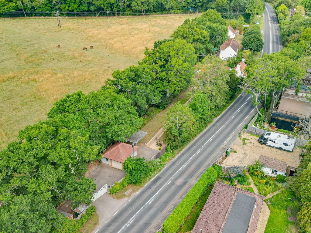 Property photo 2 of 42