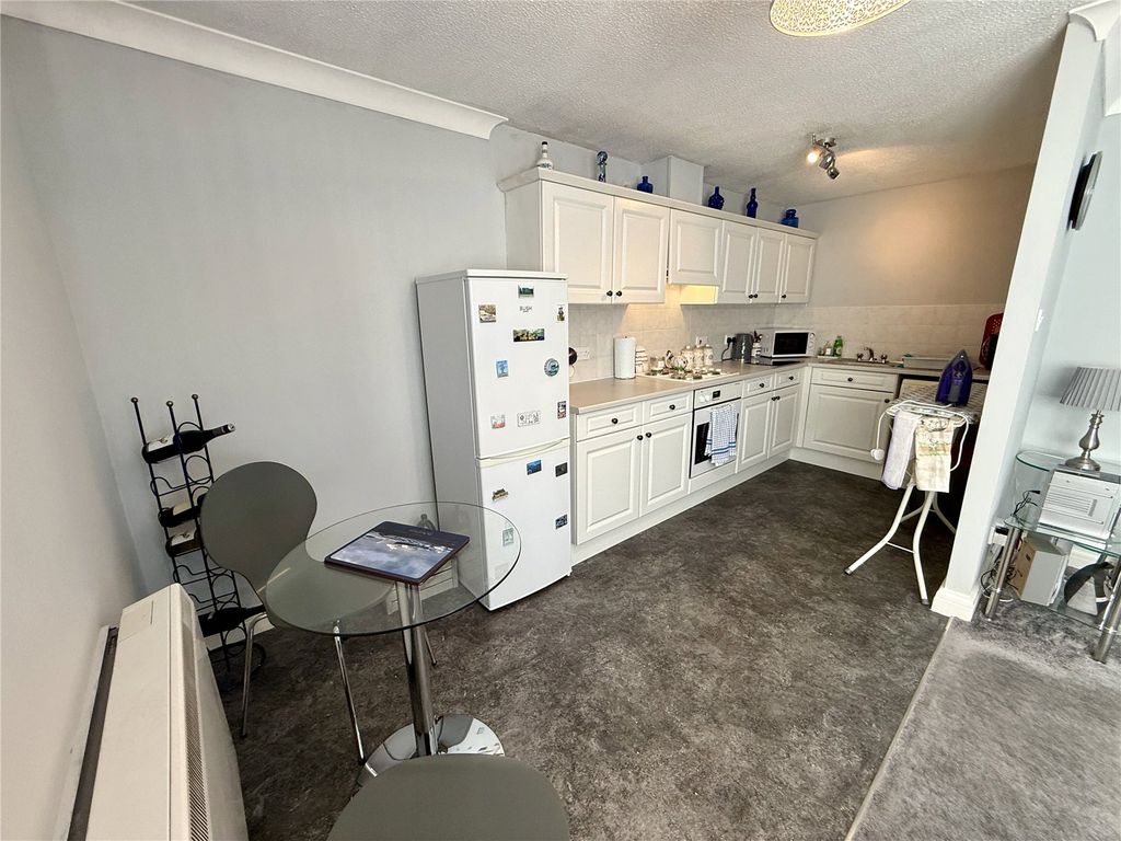 Property photo 3 of 9 Picture No. 04