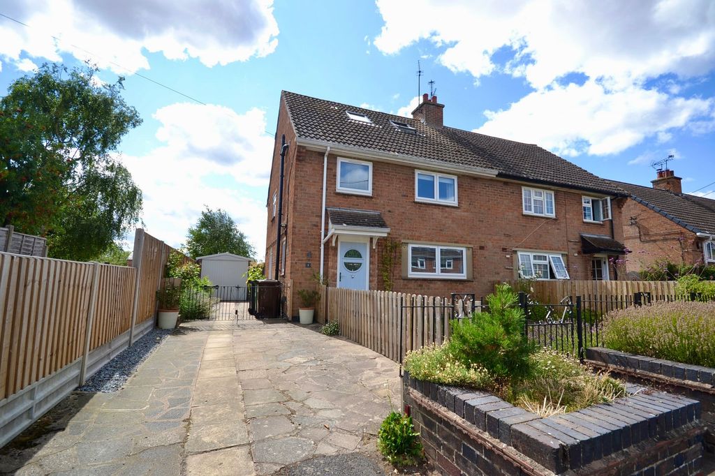 Property photo 1 of 39
