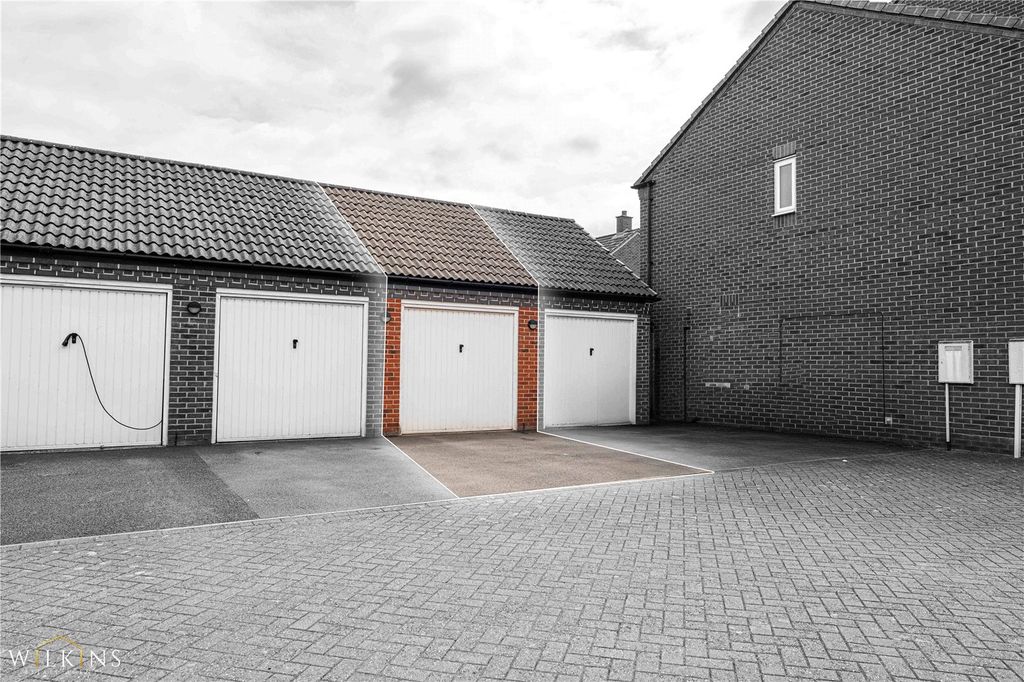 Property photo 2 of 30 Picture No. 39