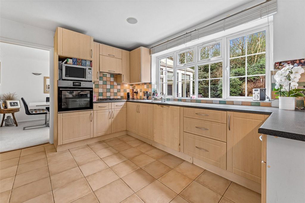 Property photo 3 of 29 Picture No. 52